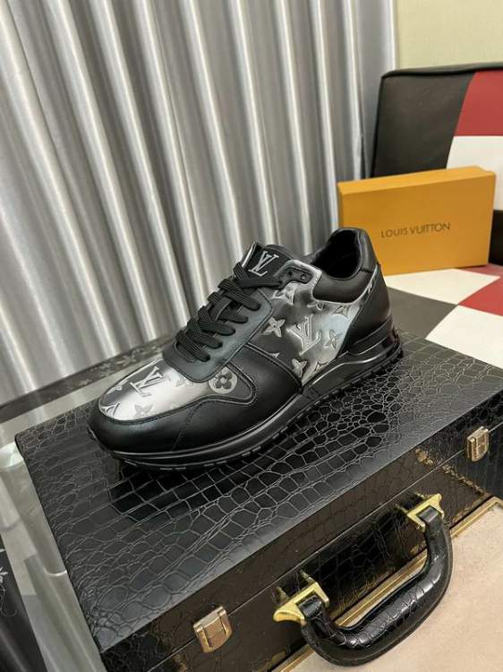 Picture of Louis Vuitton Shoes _SKULVsz38-44hnq110517534